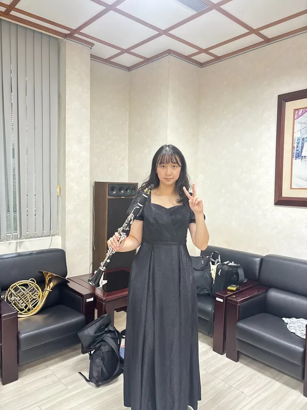 Chen-Ling Lin outdoors